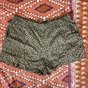 Aerie Beach & Beyond Short